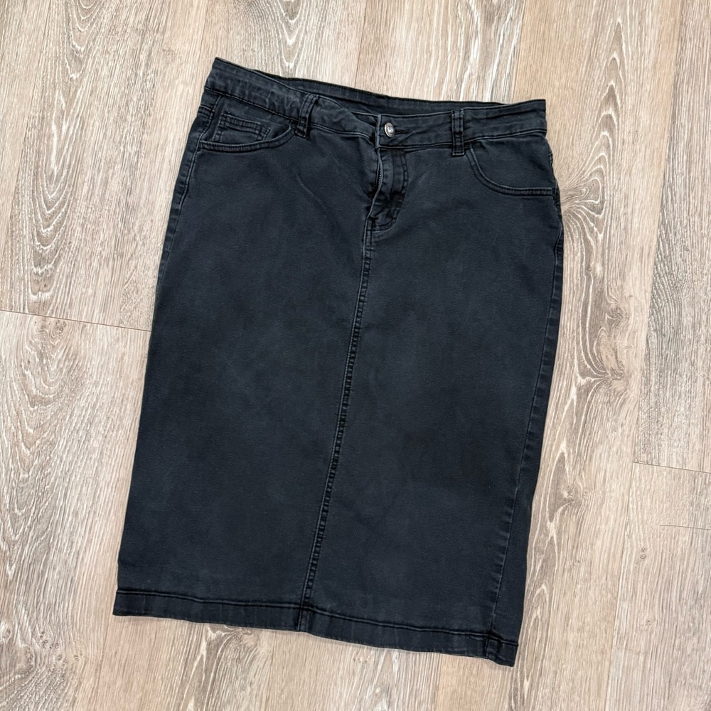 Black Pencil Skirt